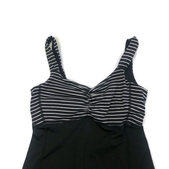Lululemon Women's Aria Tank II Parallel Black Tank - Picture 6 of 8